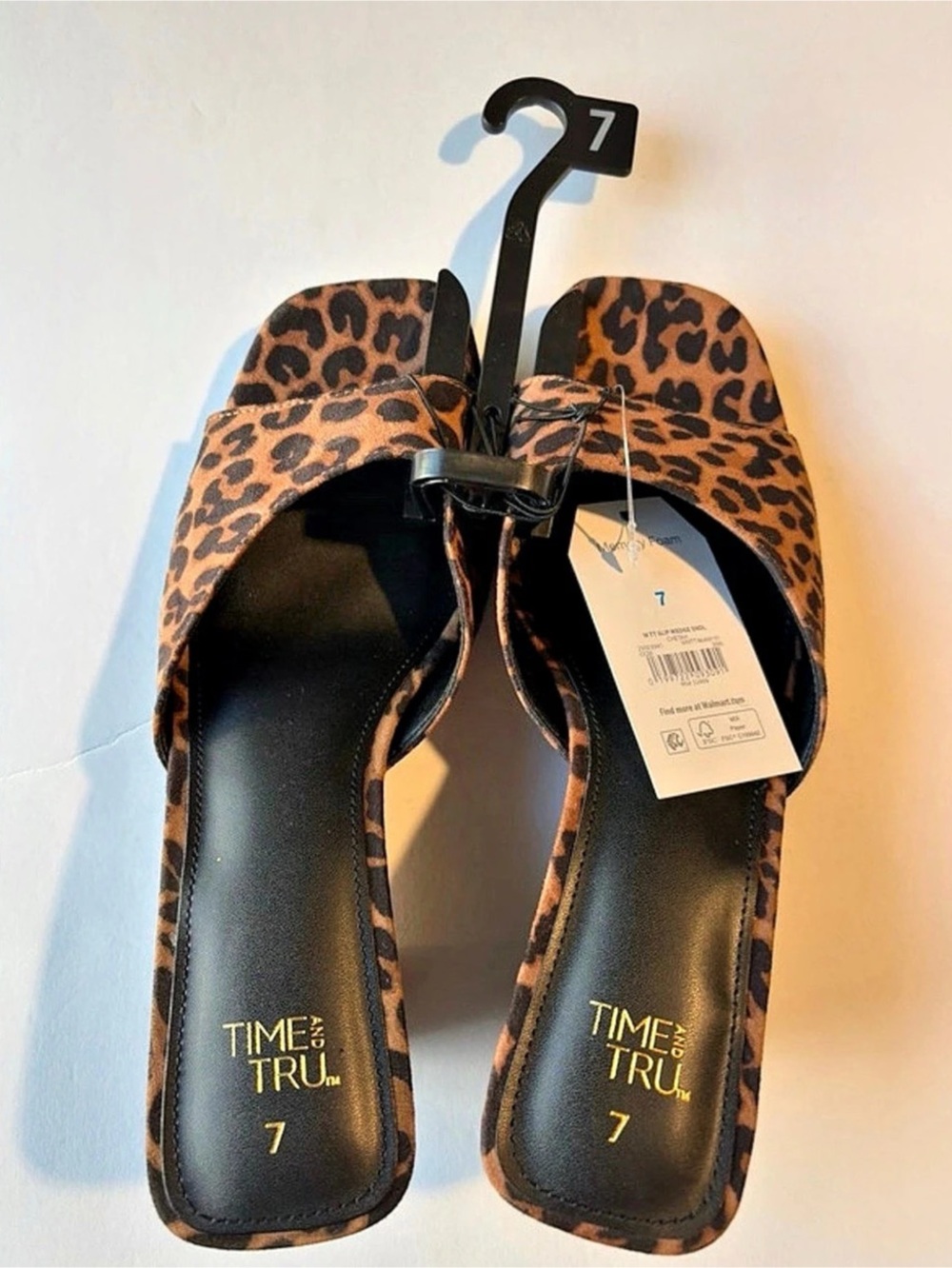 Time and Tru Leopard Print Wedge Sandals US 7 NWT